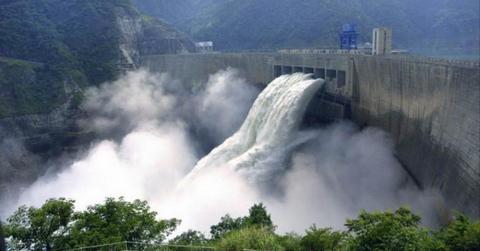 Trung Quốc trữ lượng nước lớn hơn lượng xả ra