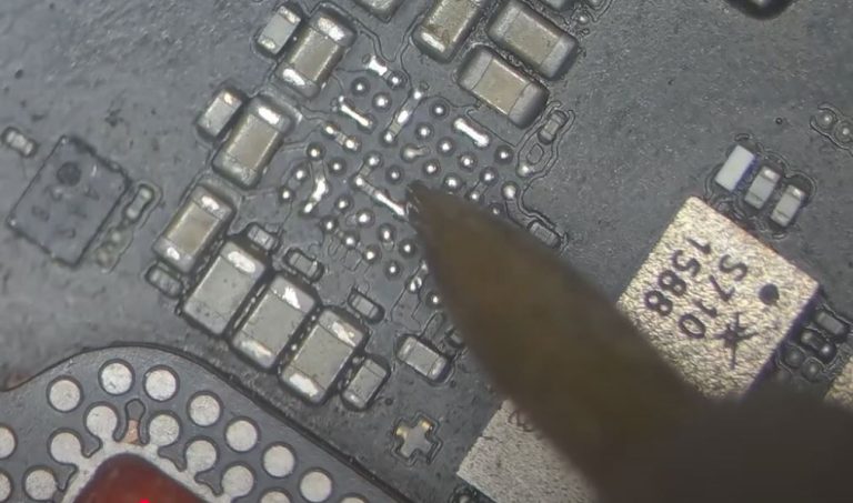 iphone 11pm giật lag do lỗi ic âm thanh